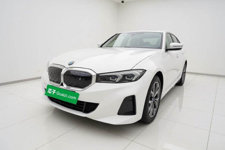 BMW i3 2022 eDrive 35 L مستعملة Guazi used car, China used car export, Used car for sale, Used cars, Cheapest cars for sale