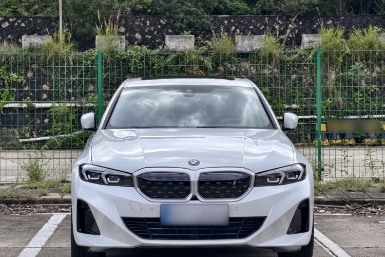 Used BMW i3 2022 eDrive 35 L Exterior 1