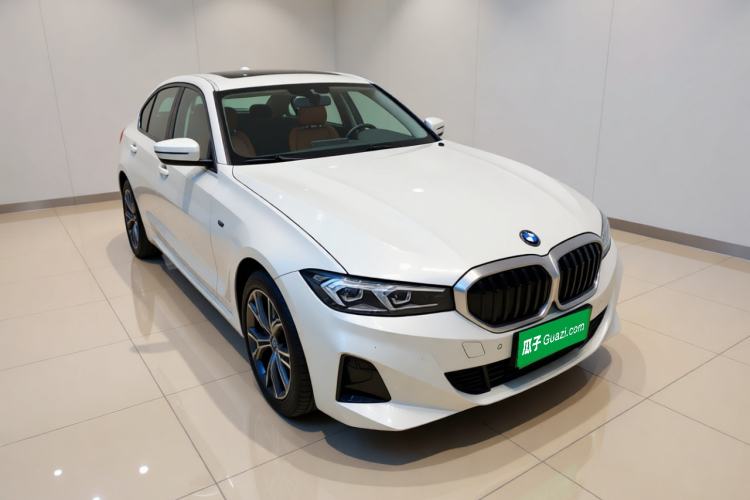 Used BMW i3 2022 eDrive 35 L Exterior 2