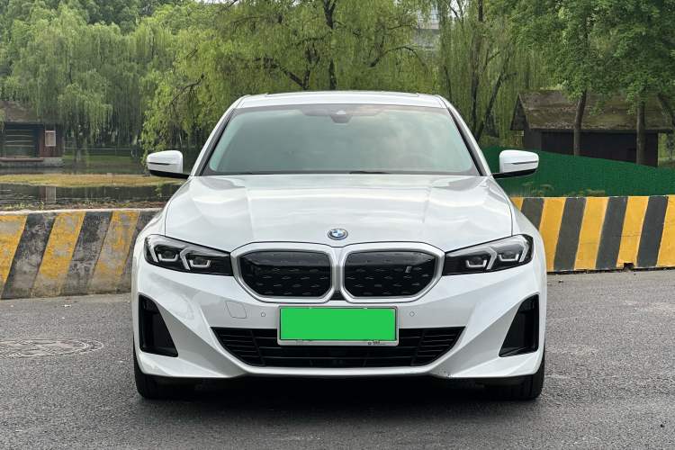 Used BMW i3 2022 eDrive 35 L Exterior 2