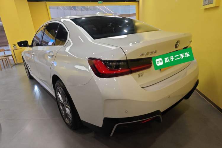 Used BMW i3 2022 eDrive 35 L Exterior 2