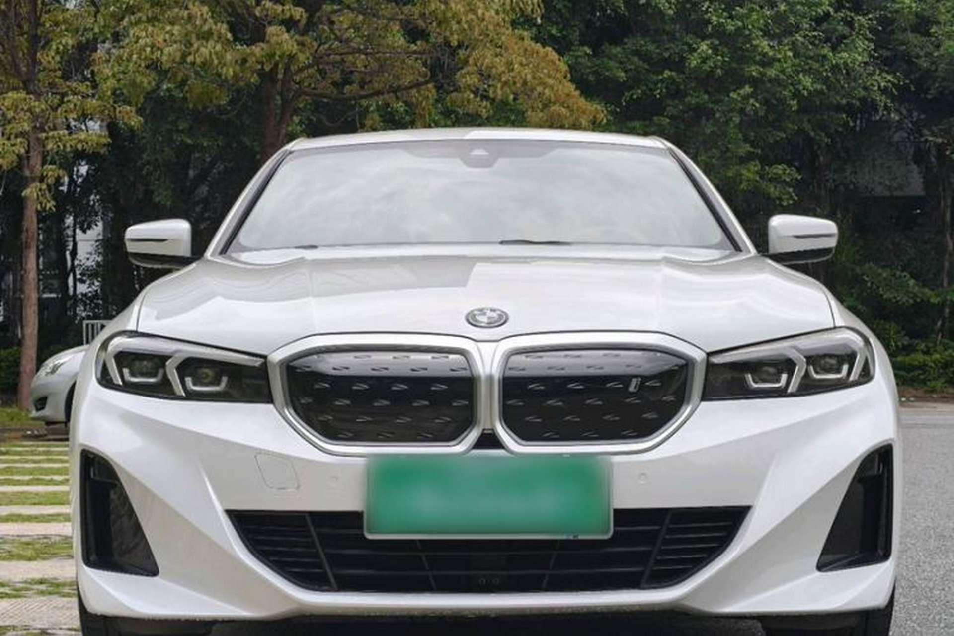 Used BMW i3 2022 eDrive 35 L Exterior 2
