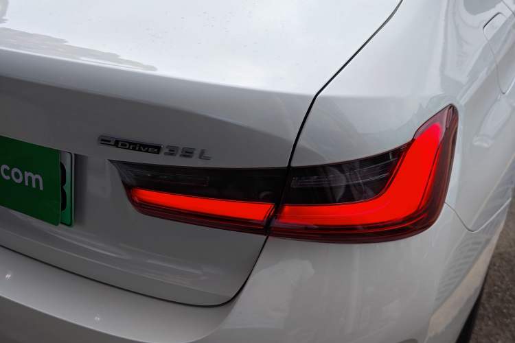 Used BMW i3 2022 eDrive 35 L Exterior 3
