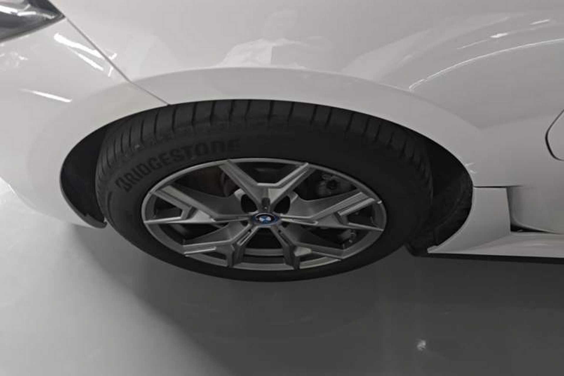 Used BMW i3 2022 eDrive 35 L Exterior 4