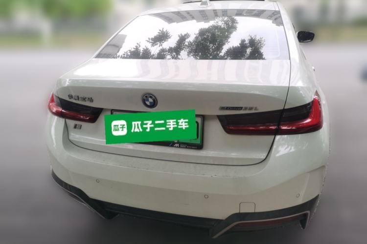 Used BMW i3 2022 eDrive 35 L Exterior 4
