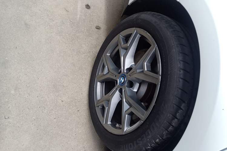 Used BMW i3 2022 eDrive 35 L Exterior 5