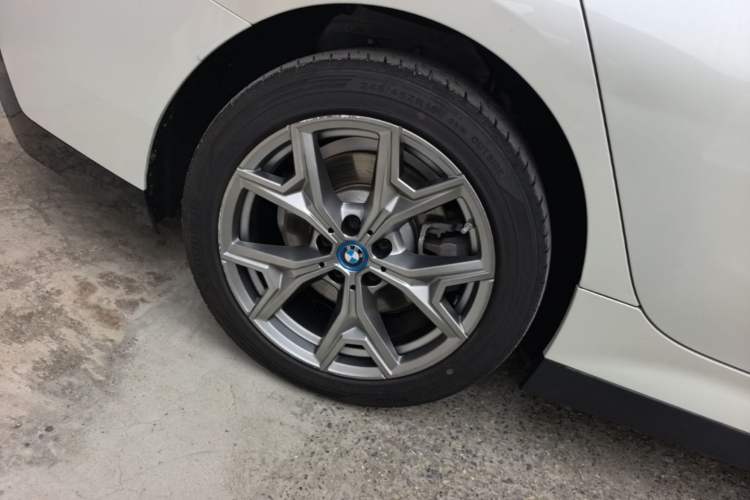 Used BMW i3 2022 eDrive 35 L Exterior 5
