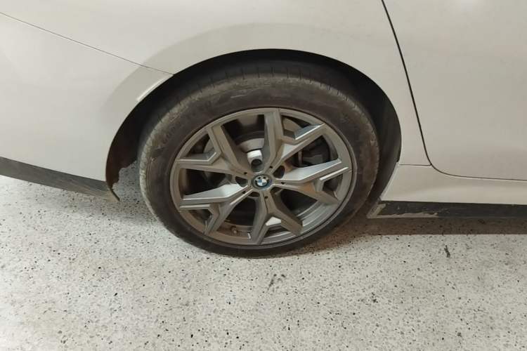Used BMW i3 2022 eDrive 35 L Exterior 5