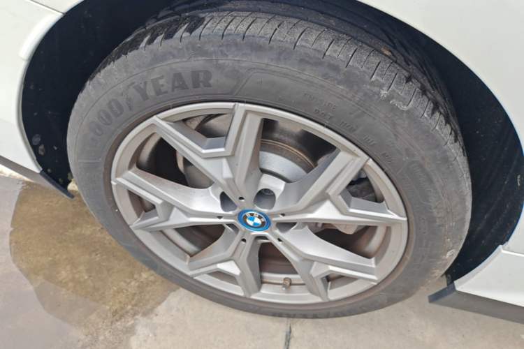 Used BMW i3 2022 eDrive 35 L Exterior 5