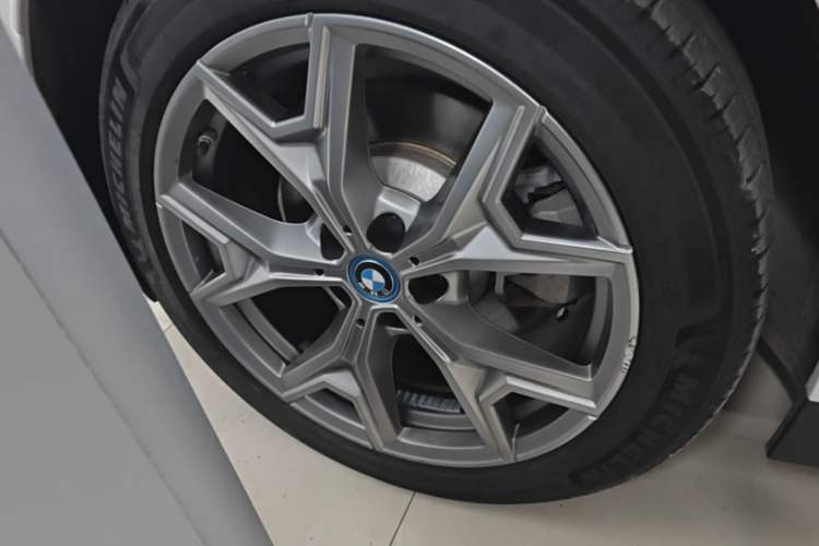 Used BMW i3 2022 eDrive 35 L Exterior 5