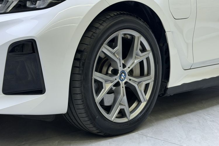 Used BMW i3 2022 eDrive 35 L Exterior 6