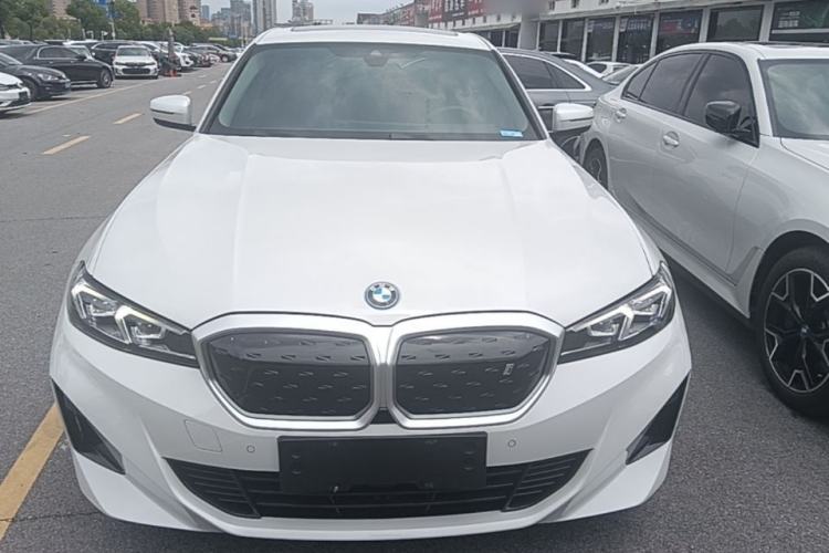 Used BMW i3 2022 eDrive 35 L Front