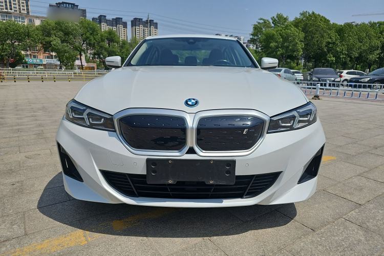 Used BMW i3 2022 eDrive 35 L Front
