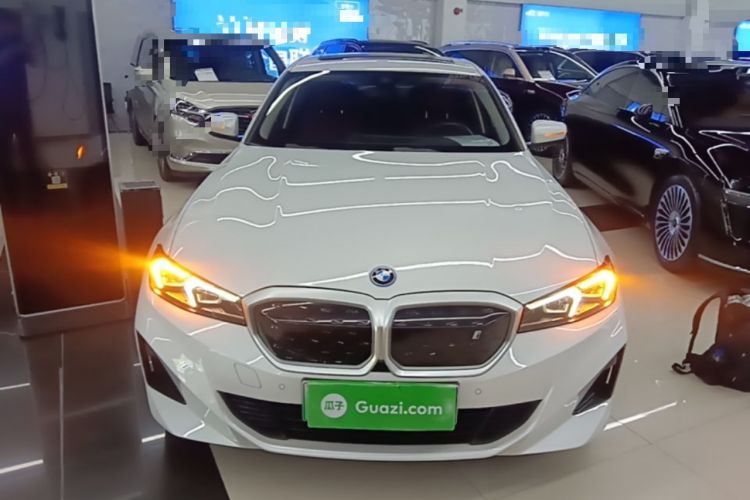 Used BMW i3 2022 eDrive 35 L Front