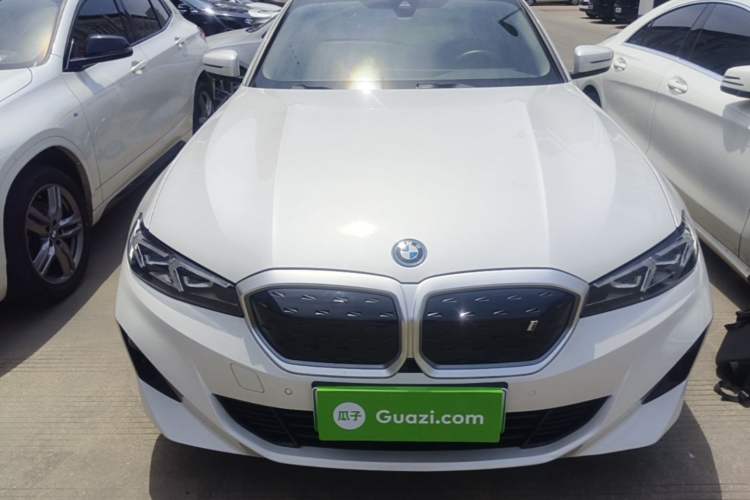 Used BMW i3 2022 eDrive 35 L Front