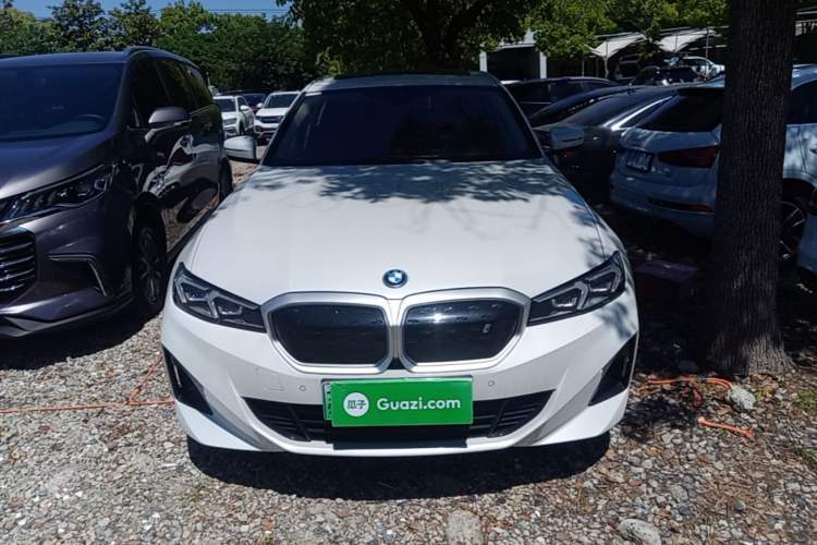 Used BMW i3 2022 eDrive 35 L Front