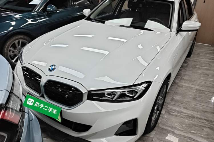 Used BMW i3 2022 eDrive 35 L Front