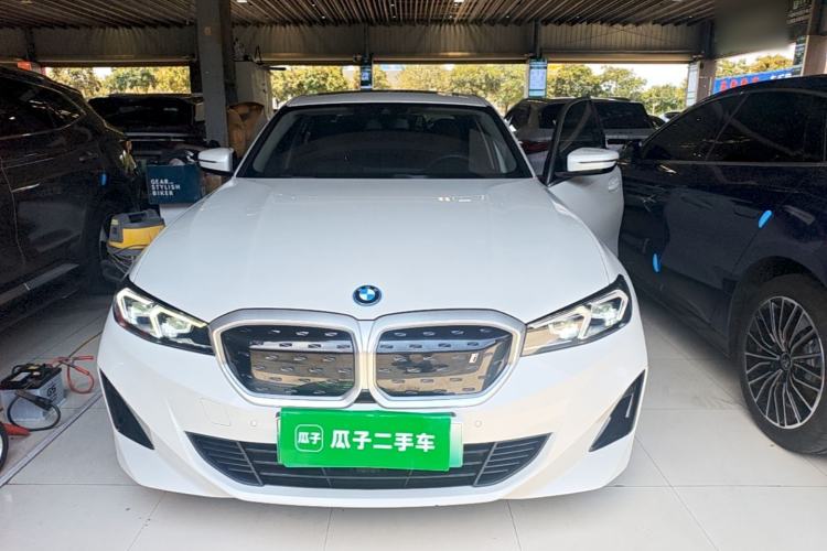 Used BMW i3 2022 eDrive 35 L Front