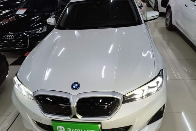 Used BMW i3 2022 eDrive 35 L Front