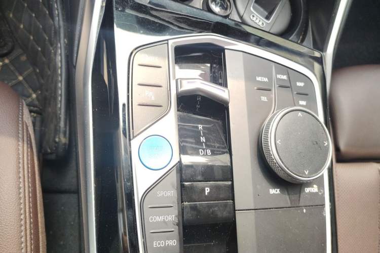Used BMW i3 2022 eDrive 35 L Gear Lever