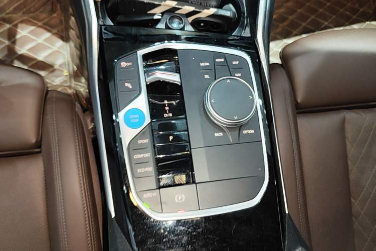 Used BMW i3 2022 eDrive 35 L Gear Lever