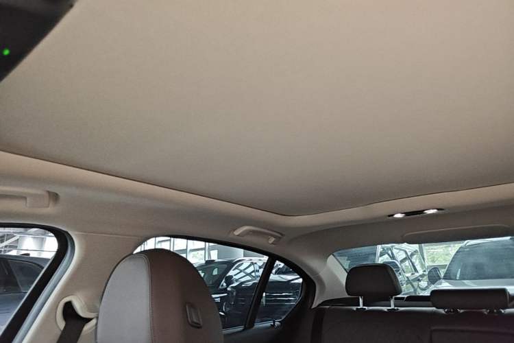 Used BMW i3 2022 eDrive 35 L Headliner