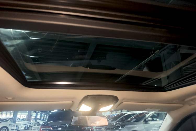 Used BMW i3 2022 eDrive 35 L Headliner