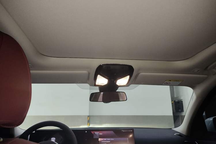 Used BMW i3 2022 eDrive 35 L Headliner