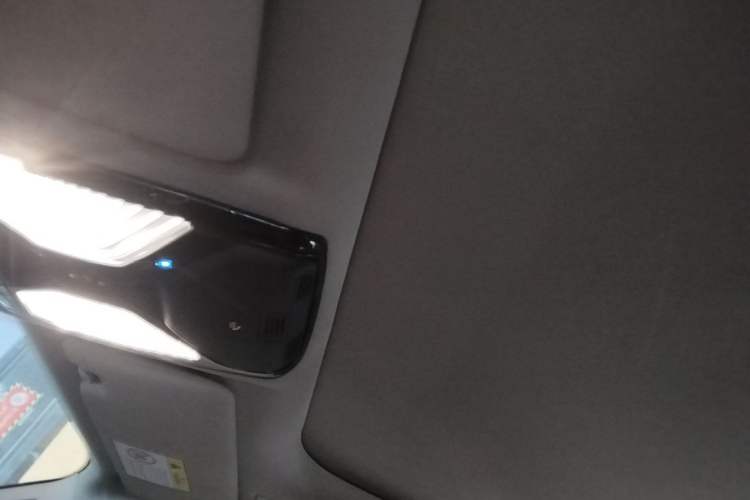 Used BMW i3 2022 eDrive 35 L Headliner
