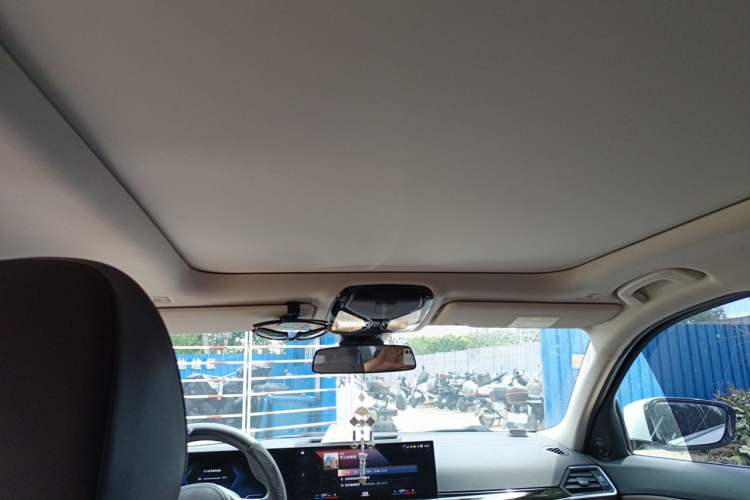 Used BMW i3 2022 eDrive 35 L Headliner