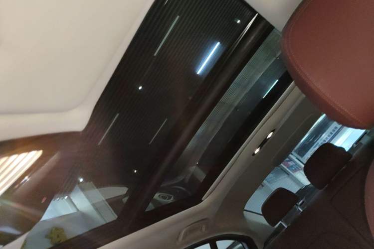 Used BMW i3 2022 eDrive 35 L Headliner