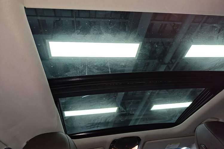 Used BMW i3 2022 eDrive 35 L Headliner