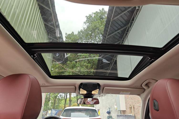 Used BMW i3 2022 eDrive 35 L Headliner
