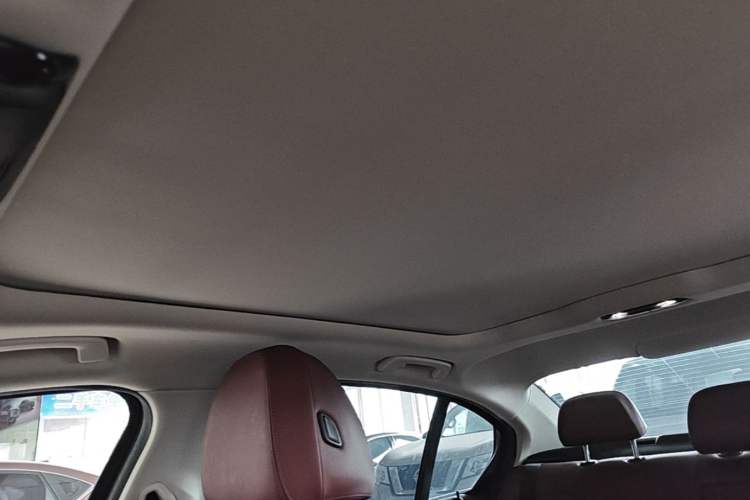 Used BMW i3 2022 eDrive 35 L Headliner