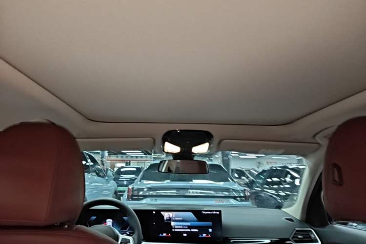Used BMW i3 2022 eDrive 35 L Headliner