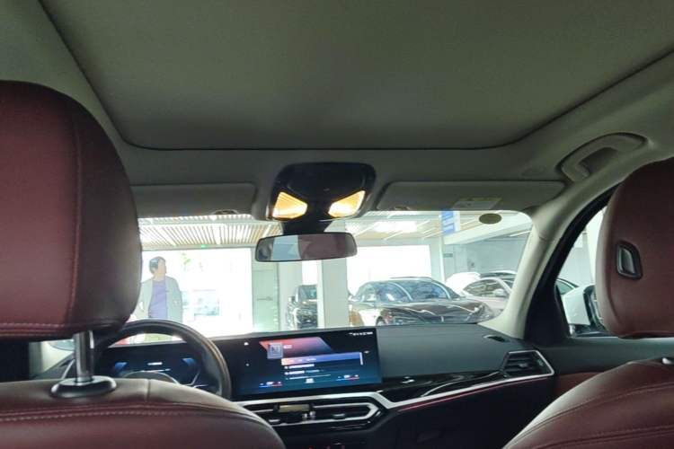 Used BMW i3 2022 eDrive 35 L Headliner
