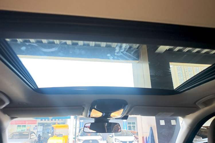 Used BMW i3 2022 eDrive 35 L Headliner