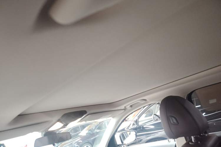 Used BMW i3 2022 eDrive 35 L Headliner
