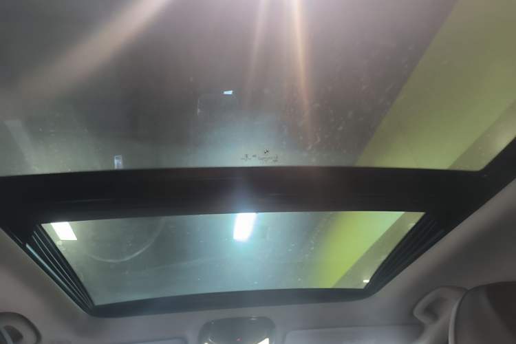 Used BMW i3 2022 eDrive 35 L Headliner