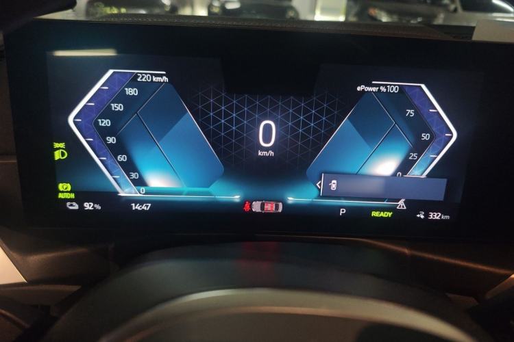 Used BMW i3 2022 eDrive 35 L Instrument Cluster