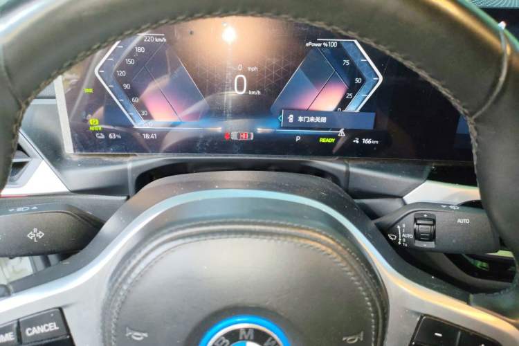 Used BMW i3 2022 eDrive 35 L Instrument Cluster