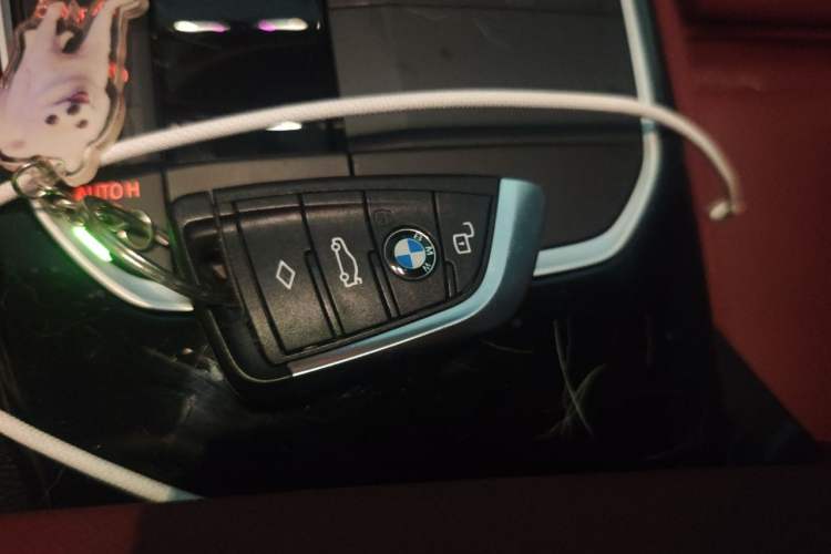 Used BMW i3 2022 eDrive 35 L Interior 1
