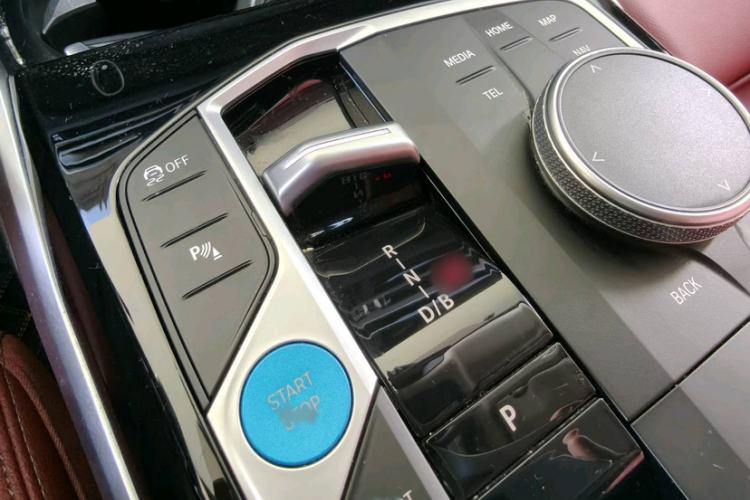 Used BMW i3 2022 eDrive 35 L Interior 1