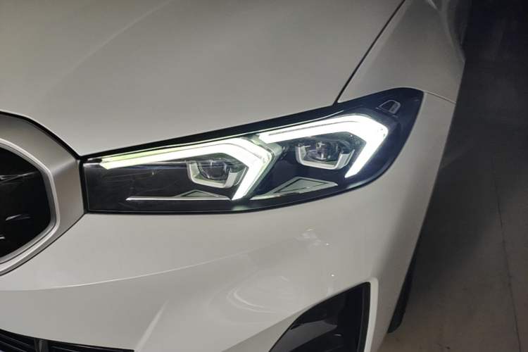 Used BMW i3 2022 eDrive 35 L Left Front Headlight