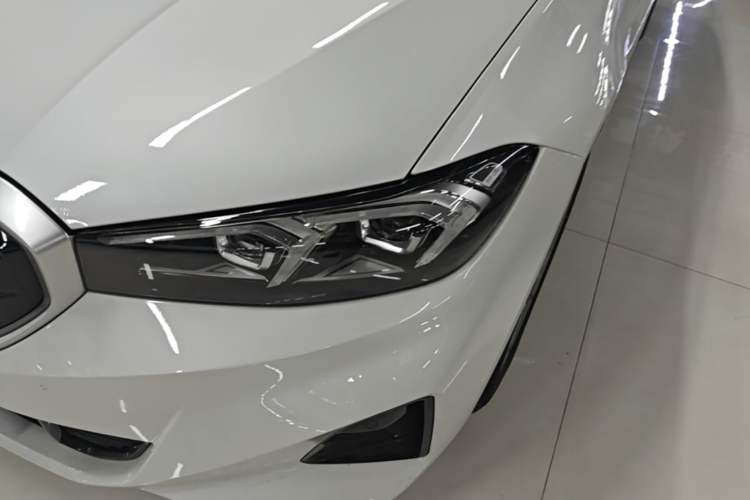 Used BMW i3 2022 eDrive 35 L Left Front Headlight
