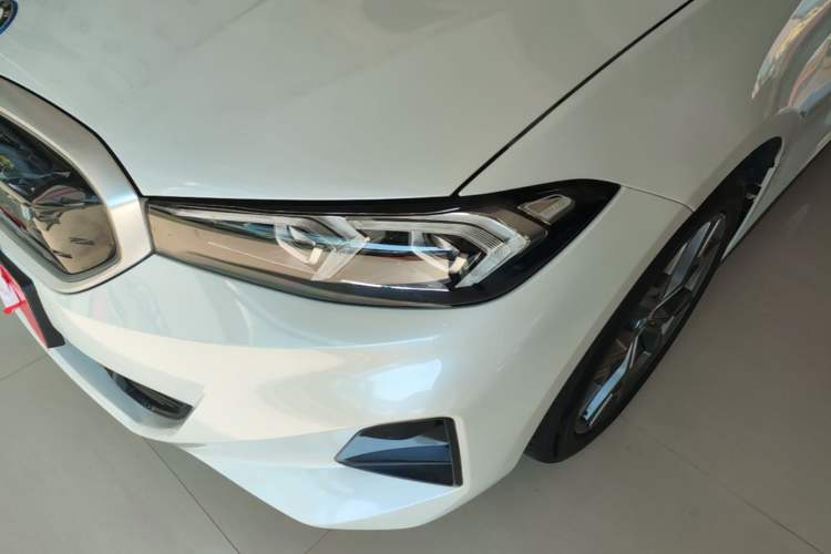 Used BMW i3 2022 eDrive 35 L Left Front Headlight