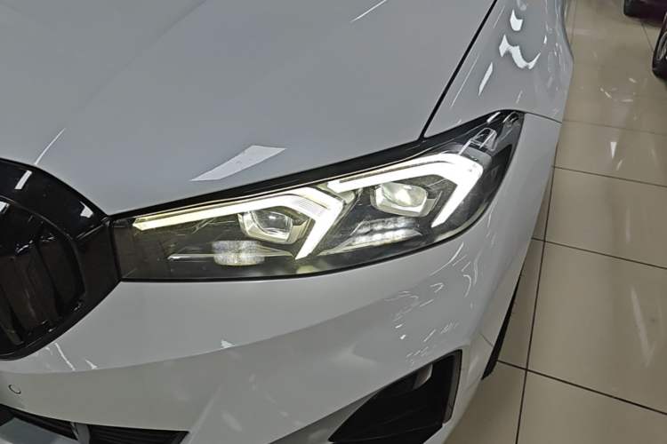 Used BMW i3 2022 eDrive 35 L Left Front Headlight
