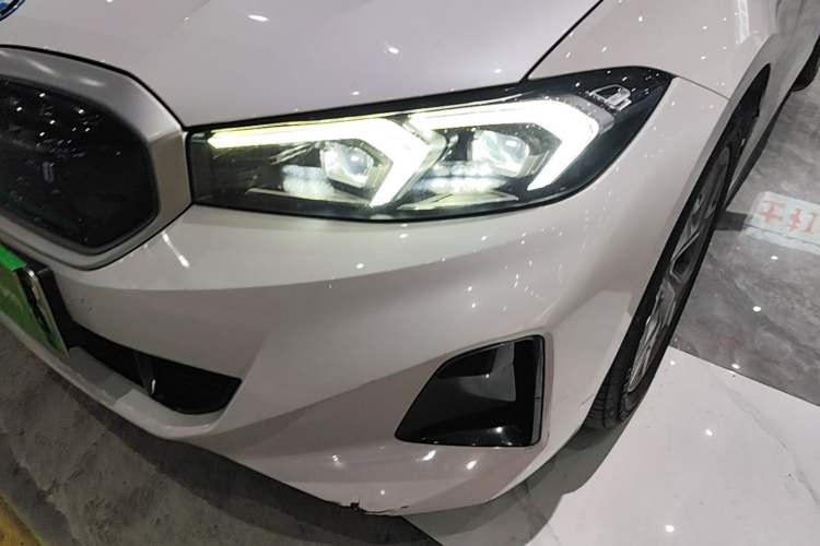 Used BMW i3 2022 eDrive 35 L Left Front Headlight