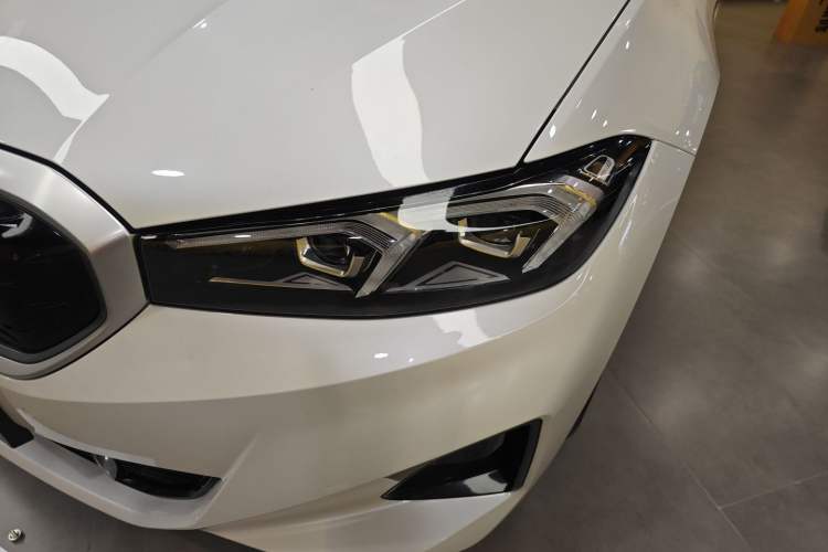 Used BMW i3 2022 eDrive 35 L Left Front Headlight