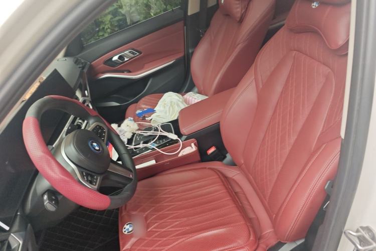 Used BMW i3 2022 eDrive 35 L Left Front Seat